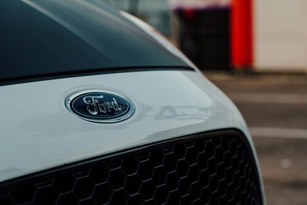Assurance ford : en attente d'un nouveau service en ligne